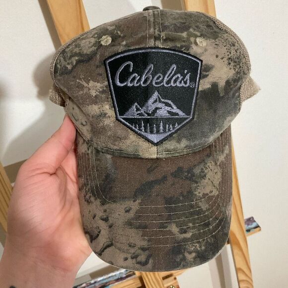 Cabela’s camo hat, mesh, snapback cap. One size fits most. - Picture 5 of 7